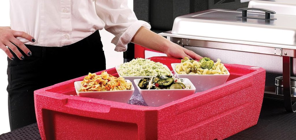 The Ultimate Guide for Catering Services: How to Keep Food Hot and Safeguard Your&nbsp;Reputation